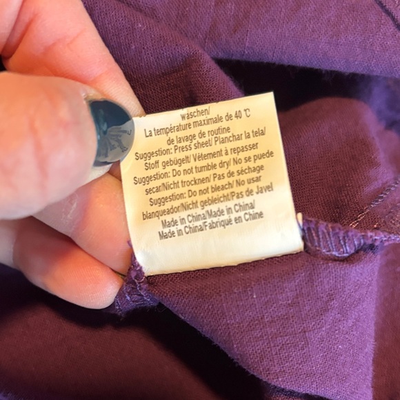 Women's Purple and Blue Button Down Shirt - Picture 12 of 13